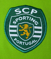 Equipamento oficial do Sporting alternativo de jogo, dos juniores