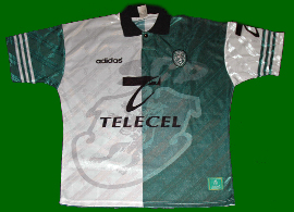 equipamento Stromp do Sporting feito pela Adidas poca 1997 1998