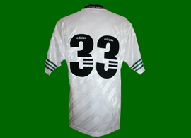 Away top, without player number which is typically pre-season. Could be 98/99