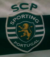 Equipamento listado da Escola Academia Sporting Alta de Lisboa 2012/13