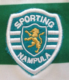 Equipamento Stromp do Sporting Clube de Nampula, filial do Sporting em Moambique