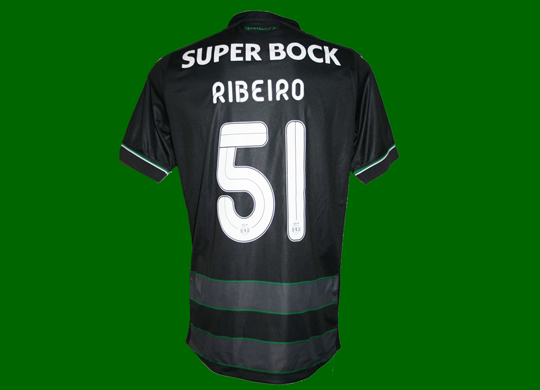 2015/16. Equipamento de jogo do Sporting, do jogador de futebol Rben Ribeiro