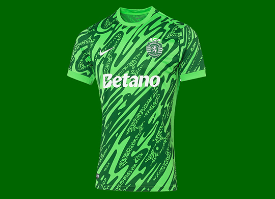 2025/26. Camisola do Sporting da Loja Verde de guarda redes verde