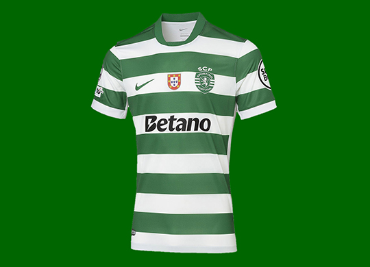 2025/26. Camisola do Sporting da Loja Verde verso Champions