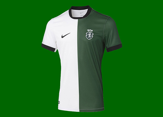 2025/26. Camisola do Sporting da Loja Verde Stromp sem publicidade