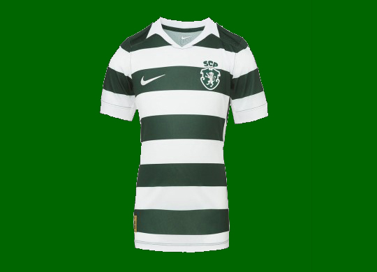 2026/27. Camisola do Sporting Nike listada de crian�a, sem patroc�nio