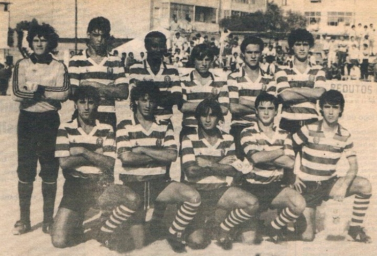 Juniores do Sporting 1986/87: camisola amarela com emblema Adidas