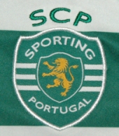 Camisola de jogo do Sporting listada usada por Daniel Carrio num jogo da Liga Europa 2012/13