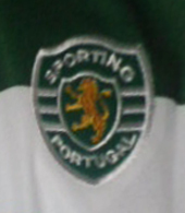 Counterfeit Sporting Lisbon jersey coming from Peru, where people clearly like Andr Carrillo!