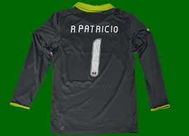 Equipamento de guarda redes negro, personalizado Rui Patrcio, Sporting 2012/13