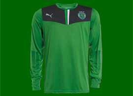 Sporting Lisbon 2013/14 green goalkeeper jersey