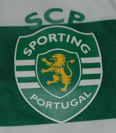 2011/2012. Small child mini kit, with plastic/rubber Sporting Lisbon lion crest