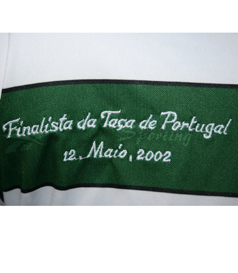 2001/02. Camisola de Futebol Adidas, usada em jogo por Marius Niculae na Final da Taa de Portugal