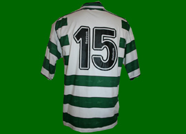 Camisola principal de jogo, usada por Hugo Vieira num jogo da pr-poca 2001/02 do Sporting