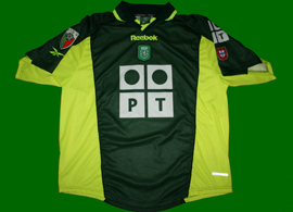 camisola alternativa de jogo Andr Cruz 2000 2001 Sporting