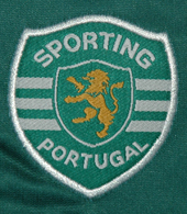 Sporting Portugal Lisbonne 2004 2005 maillot porte Stromp UEFA final logo