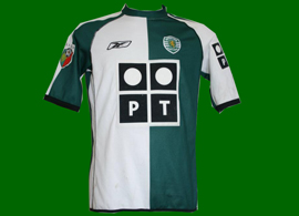 Stromp shirt of Joao Pinto, short sleeves. It has the patch of the previous season