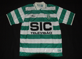 Sporting Lisbon top made by Saillev with sponsor SIC TV