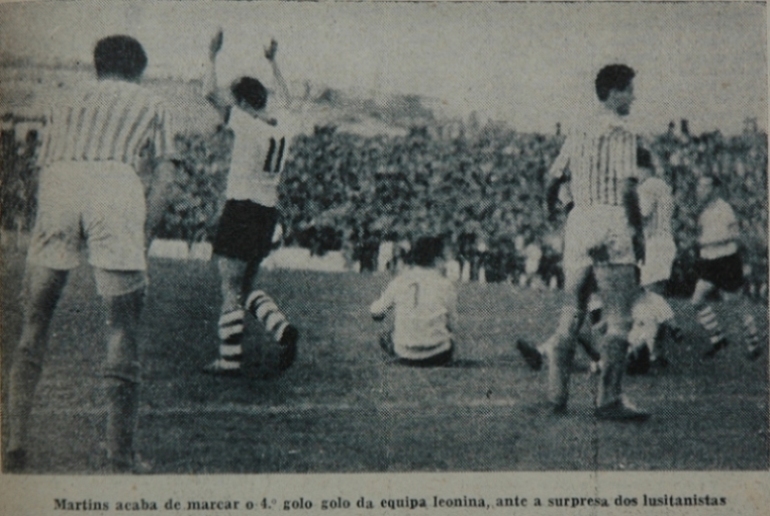 Equipamento alternativo do Sporting branco, de 1955/56