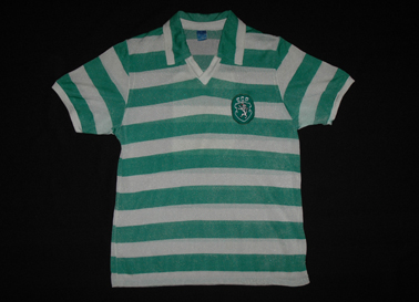 Equipamento de futebol de jogo  marca Cosmos do Sporting, 1981