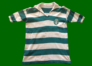 1960 a 1964. Camisola de jogo do jogador do Sporting do Osvaldo Silva