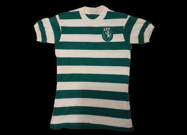 1979/80. Camisola do Sporting, modelo pré-época ou jogo amigável