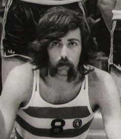 Provavelmente 1970/71. Camisola listada de basquetebol de Carlos Sousa