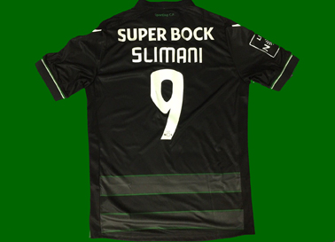 2015/16. Equipamento alternativo do Slimani martelado. No  de jogo