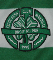 Celtic Irish Club Marseille, France. Maillot port. Club form em 1997