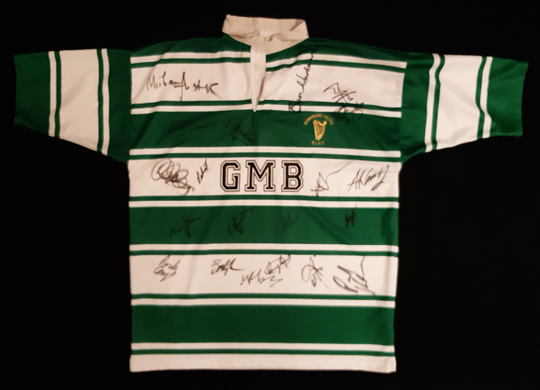 Dewsbury Celtic RLFC, rugby league club. Match worn jersey, signed by the team