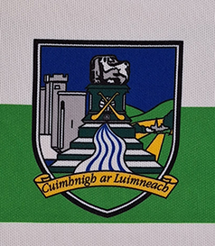 Camisola do Sporting Limerick, clube que pratica GAA (Gaelic Athletic Association), rguebi e futebol