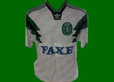 Sporting 2017. Camisola retro modelo Adidas Faxe alternativo 1993/94